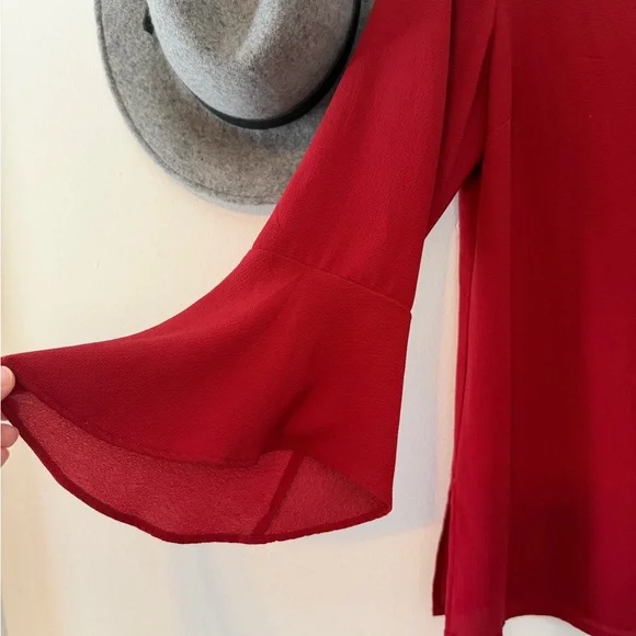 🌟Michael Kors Red Blouse - Picture 2 of 7